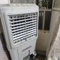 كوفيره نضيفه جدا للبيع الحريه الأولى ب ٧٥ إلف ٠٧٨١٣١٢٥٨٦١