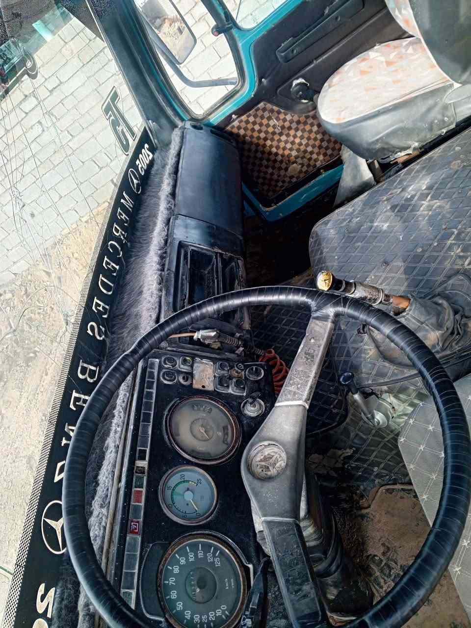 البي مديل 75 محرك 28 محسن لا تنقيص ولا تبخيركير 111 مجموعة نص جي اف مان بدي 5 وربع السيارة اصل شاصي بلسنوية قلاب تخم تاير بسمي سنوية 2026 شهر 7 مداور ثاني يوم شاصي غير مكفول 215 وبيهة مجال مكان السيارة ناصرية للاتصال ***********
