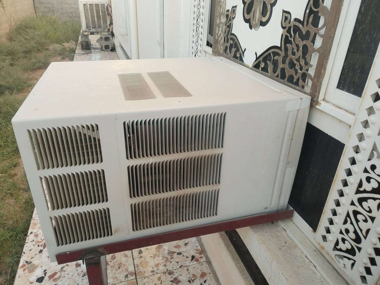 بسبب الوعود الكاذبه اعيد النشر
السلام عليكم من رخصت لادمن مكيف درجه اولى للبيع على الفحص نضافه خير من الله بعده جديد تجي تفحص وتشوف البروده مالته يلا تاخذه وللعلم كامل حته السوبايه وياه ما تحتار بتنصيبه للتواصل على الارقام التاليه ***********

*********** موجود العنوان خارج الفلوجه الحصي النساف

