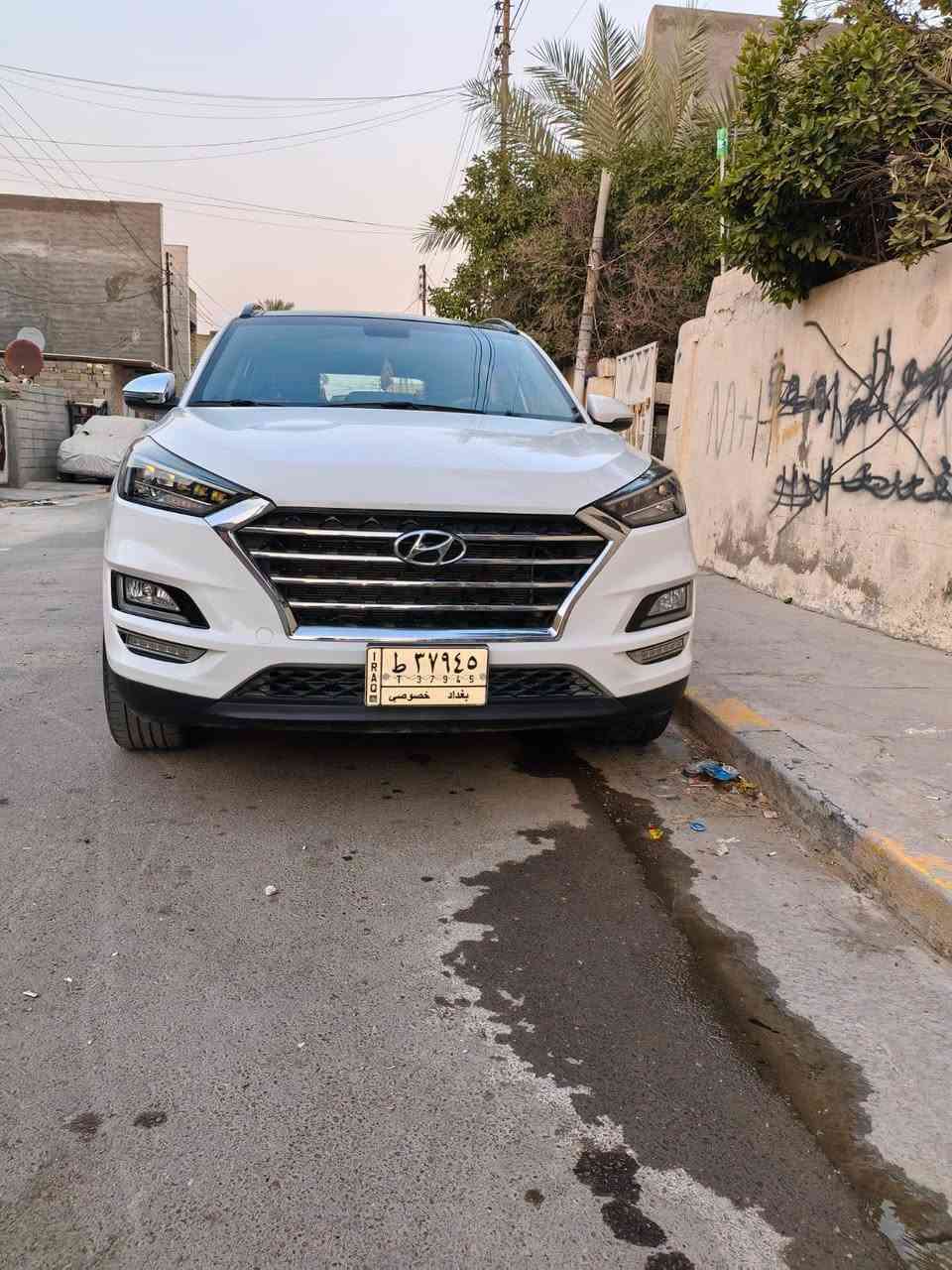 سلام عليكم توسان 2020.   1/1فول ماشيه 43الف مال بيت المحرك 2000دوش خليجي مكفوله كفاله عامه المكان حي الجهاد السعر 205ورقه الرقم ***********
