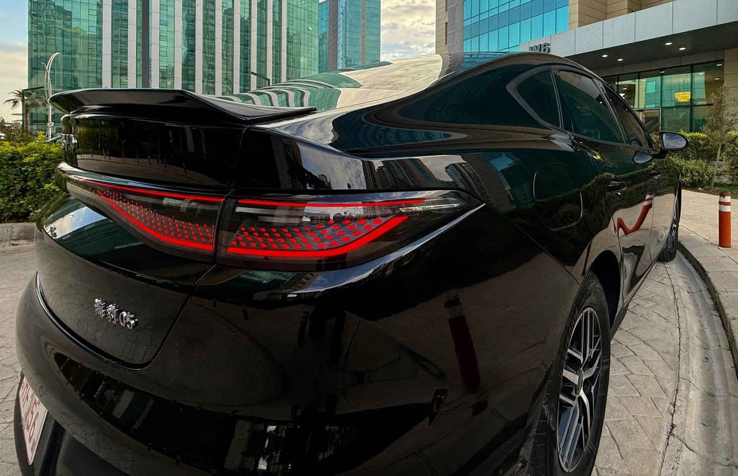 بی وای دی Sell 05 2025  رەش قەتران 
صبوخ تەنک 
٢ بەصمە لەگەلە 
دەعامی لۆ دەعامی هیچ نیە 
باڵ سەر سندوق بیلادی 
ویل کرۆم 
٢ فاست جارج لەگەلە
گاعی شەریکەی لۆ دانرایە
کامل بەرنامەی شاشەی لۆ کرایە 

سعر : داوای بکە لە کۆمێنت بە تایبەت دێت 📥 
 
٦٠٠٠ کم رۆیە 
٥٠ رۆژ مایە رەقەم بکریت

بۆ زانیاری زیاتر پەیوەندی بە خاوەنی 

***********
