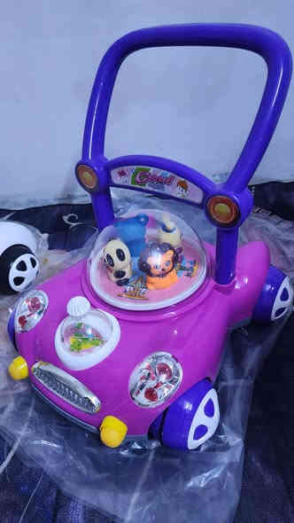 مشايه
قطعتين  جديد بالكارتون 
القطعه ٤٠الف 
***********
