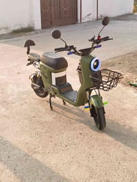 دراجة شحن • ار 9 • ٥ بطاريات ٢٢أمبير