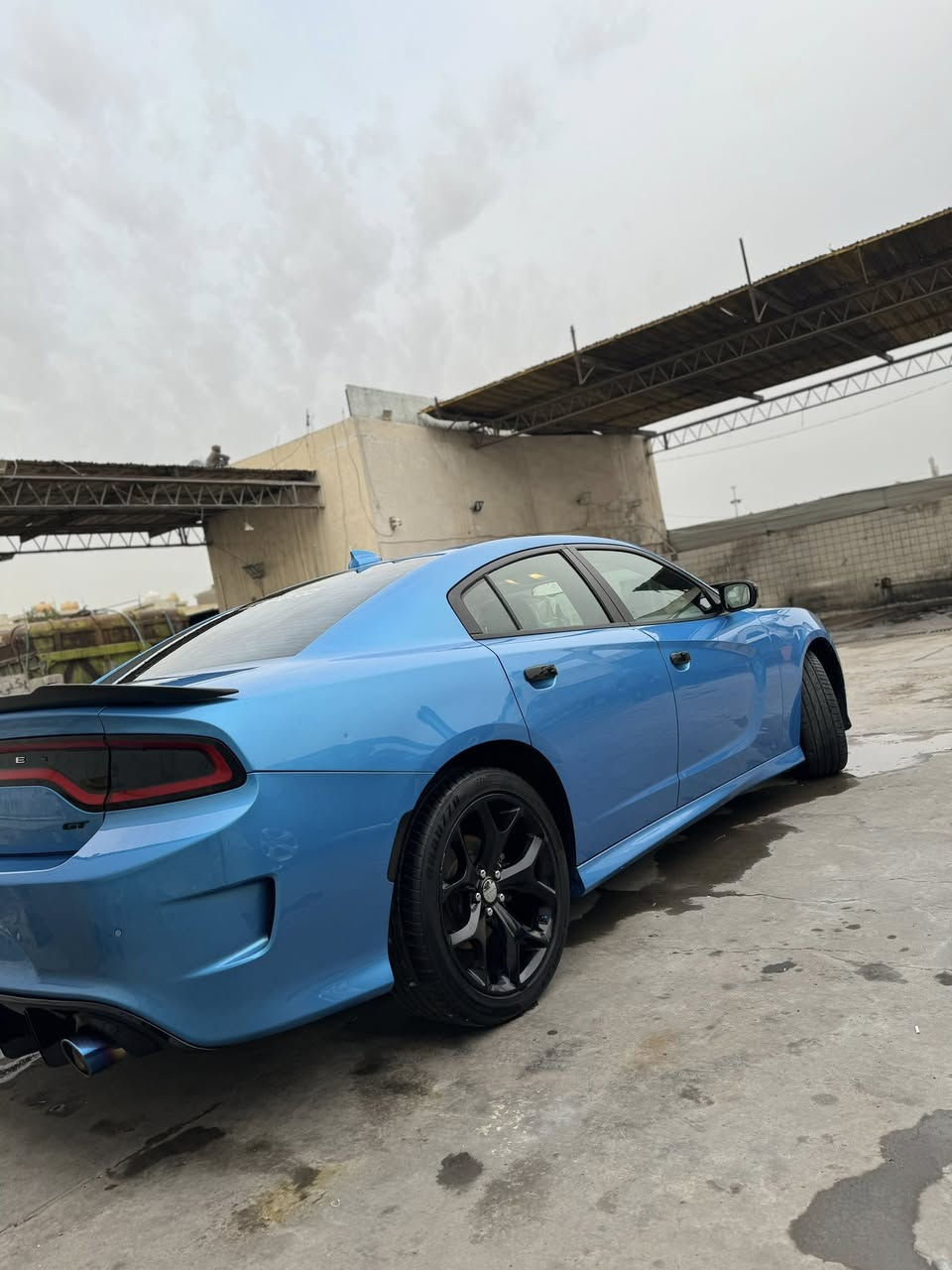 � اللهم صلِّ على محمد وآل محمد 🌹

🚀 دودج جارجر GT سوبر تراك باك 2019 🚀

💙 اللون الحبري المميز 💙

🔧 المحرك: V6 سعة 3600

✨ المواصفات ✨

🌞 فتحة سقف
📲 تشغيل عن بُعد
🎮 تحكم بالستيرنغ
🛋️ كشنات حضن
🔥 تدفئة كشنات
♨️ تدفئة مقود
📺 شاشة كبيرة تدعم Apple CarPlay
⚡ شفتات ستيرنغ
📡 حساسات أمامية
📡 حساسات خلفية
📹 كاميرا دوارة
💺 كرسي كهربائي
💡 لايت زينون LED
🎵 نظام صوت Beats Audio

✅ السيارة جاهزة وخير من الله
✅ نظيفة ومعتنى بيها
✅ استخدام شخصي

📝 ملاحظة: السيارة بيها ضرر قطعة وحدة فقط (الجاملغ الأمامي) بدون أي ضرر بالدواخل أو الشاصي، والحمد لله السيارة بحالة ممتازة.

💰 السعر: 23,800 دولار

📍 العنوان: بغداد - الشعب

📞 ***********
