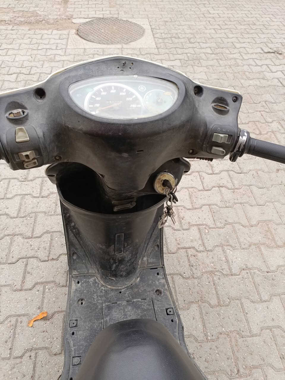 السلام عليكم اگزز بغبغاء بلاديه برغي ممفتوح بيهه محرك بلادي دراجه نظيفه مبدل كفرات تايوان للجماليه نقصلا يت واشاير المجمع مال اليت والاشاير عاطل سلف هندر عداد بانزين عداد سرعه كله شغال الدراجه صار بيهه مراوح علسلولي اعتقد لجويتر وصخ السعر 600وبيهه مجال مكان شارع حيفا ***********
