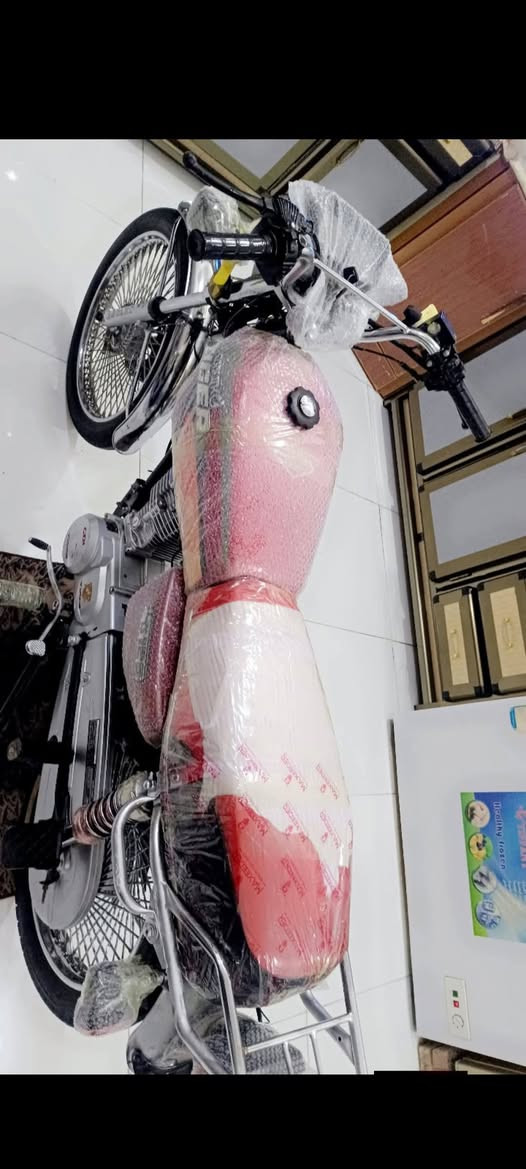 السلام عليكم تايكر موديل 2023 طالعه بل 24 دراجه جديده وحلوه
شوفت عينك بل جيس حلوه وكامله اوراق 5 الشراري يتصل مكاني حله سياحي السعر مال بيع ب 600 الف

وهاذه رقمي

***********
