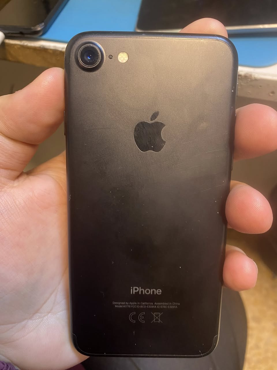 سلام عليكم للبيع
ايباد مني 4  كلش حلو ونضيف العاب دراسة يفيد ذاكرة64 
سعر 100 
ايفون 7 عادي ذاكرة32 جهاز خير من. الله التفاصيل بل صور سعر 65
مكاني بغداد حي الجهاد 
واتساب ***********
