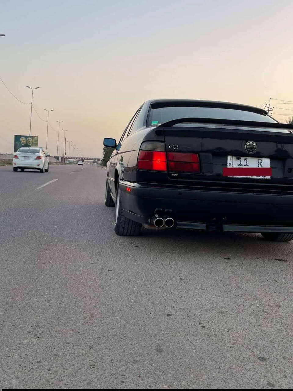 للبيع...
540  V8  1992 اصل بليته وسنويه 
صبغ عام جماليه فقط 
سلايد 
كشن كهرباء 
برده كهرباء 
السياره جاهزة للاخير بدون نقص 

السعر ٩٥ وبيه مجال 
مكان السياره بغداد المحموديه 
***********
