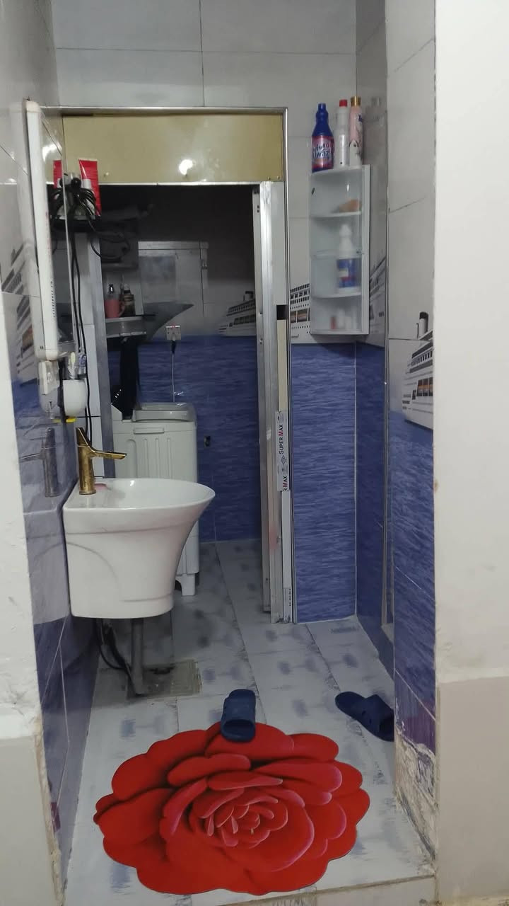 هذه البيت للايجار بلعصافير


**إذا كنت صاحب هذا الإعلان وتريد حذفه لأي سبب، رجاءا أرسل رسالة إلى الدعم الفني**