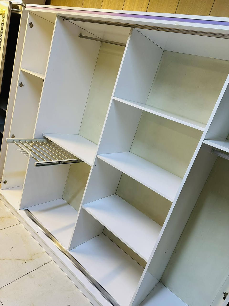 غرفه كامله نظافه نفس الصور سعرها 400وي النقل والشد داخل بغداد 🪿🪿


**إذا كنت صاحب هذا الإعلان وتريد حذفه لأي سبب، رجاءا أرسل رسالة إلى الدعم الفني**