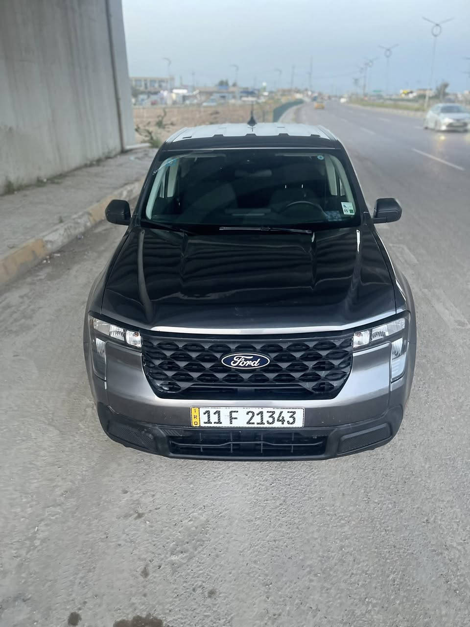 السلام عليكم شباب فورد مافريك موديل 2025  وارد امريكي
دخول جديد مرقم بغداد  

‏2025 FORD MAVERICK, XL 2.5L

المسافه المقطوعه :7000 الف ميل

          حجم المكينه : 2500 هايبرد

صور الضرر بل منشور 

الضرر : بنيد صبغ بدون دواخل شرط الفحص

           حالة الايرباك : سليمه بدون ايرباك

#ماصفات

شاشه

كامره

تحديد مسار

سايد بريك كهرباء

تحكمات ستيرن جهتين

مانع انزلاق

اوتو هولد

3 وضعيات قياده

ابل كار بلي

#السعر :179$ و بيه مجال حك الجية 

تفاصيل اكثر هذا رقمي*********** تحياتي

ديالى  بعقوبة
