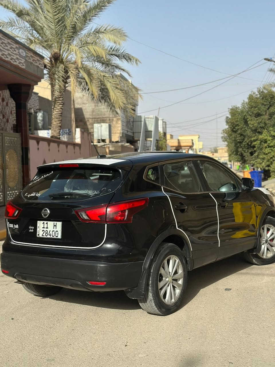 نيسان روج
السعر145 وبيها مجال
موديل 18
محرك 2000
الكير 8نمره 
بيها صبخ بونيد وباب خلف السائق 
الموصفات 
شاشه 
بصمه 
كأمره 
بصمه أبواب أشاره ترحيب 
منضومه زنون 
٣انضمه قياده 
سستم سماعات عدد٨ 
مانع انزلاق 
نضام ايكو 
ويل كروم 
كشنات كهرباء 
تحكم ستيرن 
استيرن هيتر 
تتفئه كشنات 
أشاير بلمري
***********
