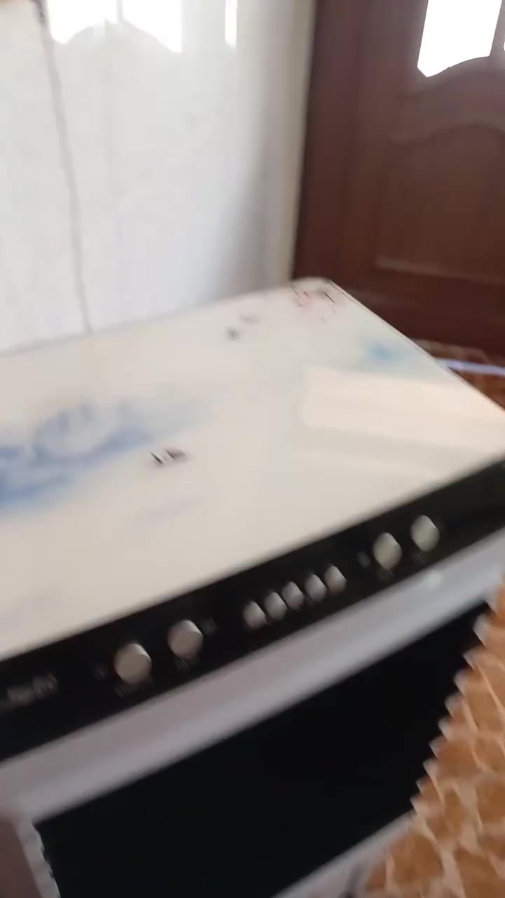 البيع مبرده داخليه سعره ٧٥ قفل نضيفه حيل ايي عيب مابيه شرط


**إذا كنت صاحب هذا الإعلان وتريد حذفه لأي سبب، رجاءا أرسل رسالة إلى الدعم الفني**