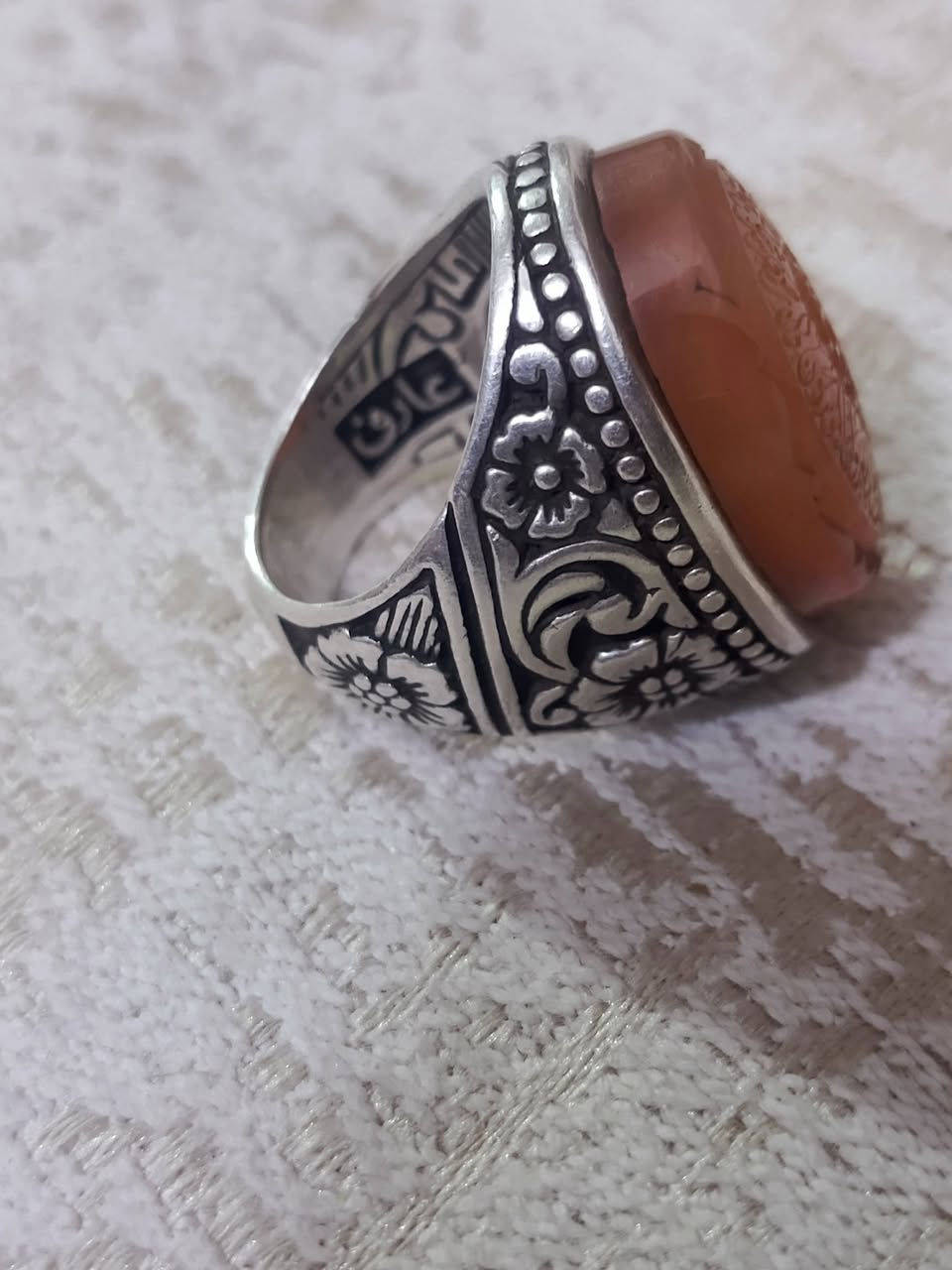 للبيع صياغه عارف قياسه 21
مكاني ناصريه سعره 125
وزن الخاتم 31 ونص


**إذا كنت صاحب هذا الإعلان وتريد حذفه لأي سبب، رجاءا أرسل رسالة إلى الدعم الفني**