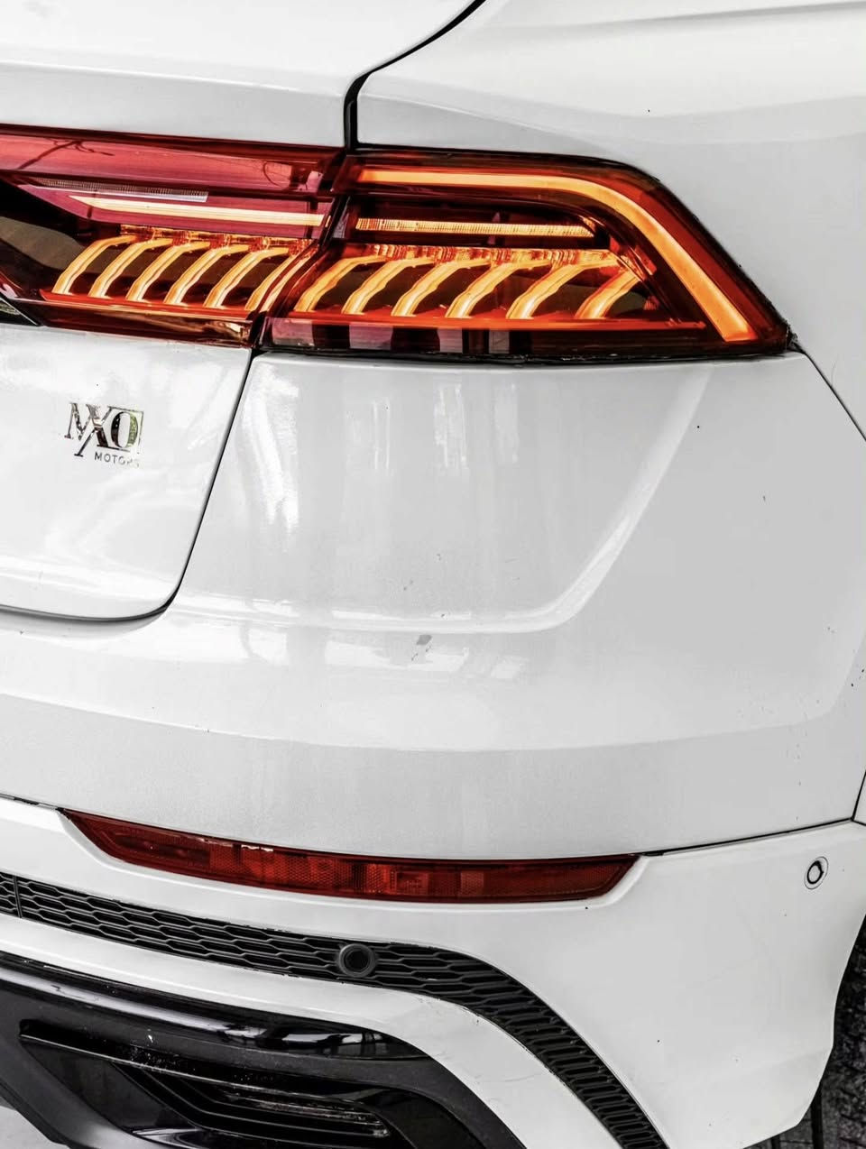 Audi Q8 Quatro Sline 3.0 mild hybrid 
Model: 2021 
Roıshten- 66.000 
Full full
Price: 43.000 $ أربيل, العراق


**إذا كنت صاحب هذا الإعلان وتريد حذفه لأي سبب، رجاءا أرسل رسالة إلى الدعم الفني**