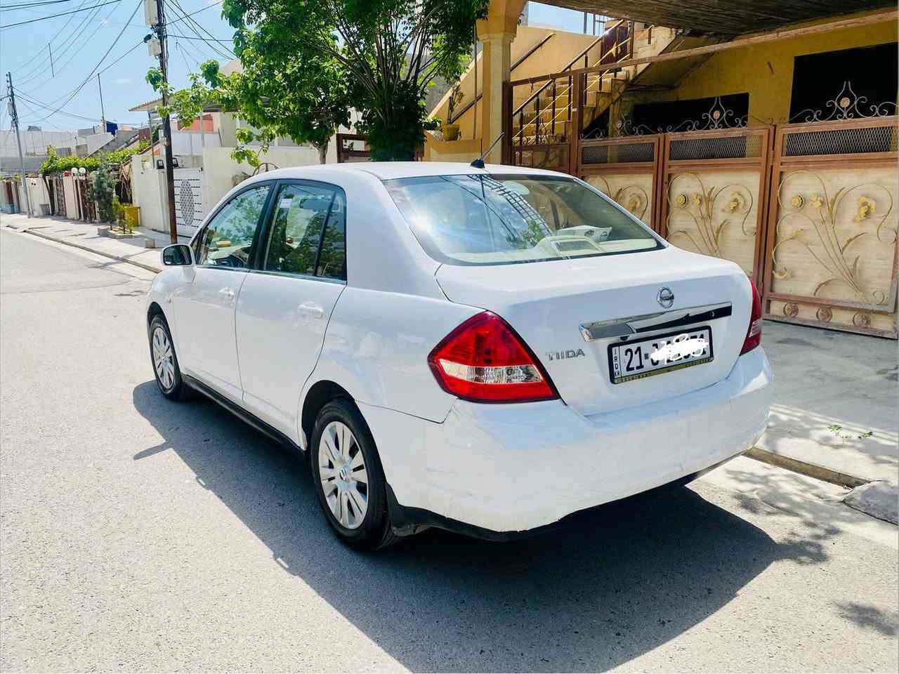 نیسان تیدا 2007 رەنگی سپی 
سەنەوی تا 2029 تازەیە 
هیچ هیچ مەسرەفێکی تێدا نیە 
زۆر پاک و خاوێنە 
بەناوی خۆمەوەیە 
وێنەی سۆنەرەکەیم داناوە 

سعر: لە کۆمێنت داوای بکە ڕاستەوخۆ بۆت دێت 🤖 

گێر و مەکینەی بەشەرت 
هیچ کێشەیەکی تێدا نییە 

ژمارەی خاوەنەکەی 
***********
