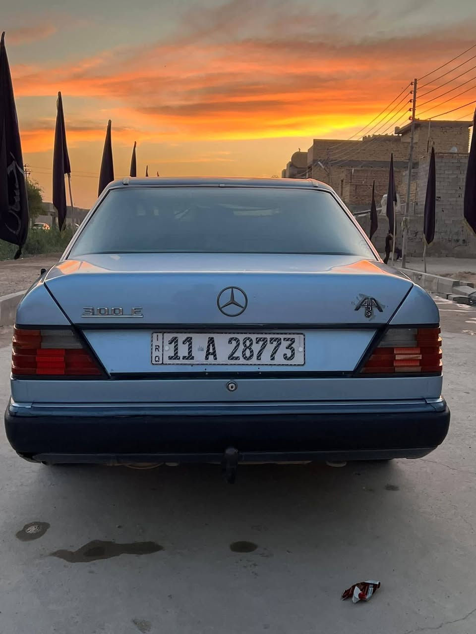 للبيع دب 91 مكفولة 🚗
السيارة مكفولة ما عدا الصبغ الجمالية، محوّرة بطة ومجهزة من حدادية.
التخم والتايرات بحالة جيدة،  تحتاج سوى تبريد وكف سيارة.
السيارة باسمي وبرقم إنكليزي، وجاهزة للفحص والمعاينة.
💰 السعر: 60 ورقة وبيه مجال للجادين.
📍 العنوان: ذي قار - الشطرة.
📞 رقم الهاتف:***********
 ***********
السيارة نظيفة وتستحق المشاهدة، والله يبارك لصاحب النصيب. 🚗✨
