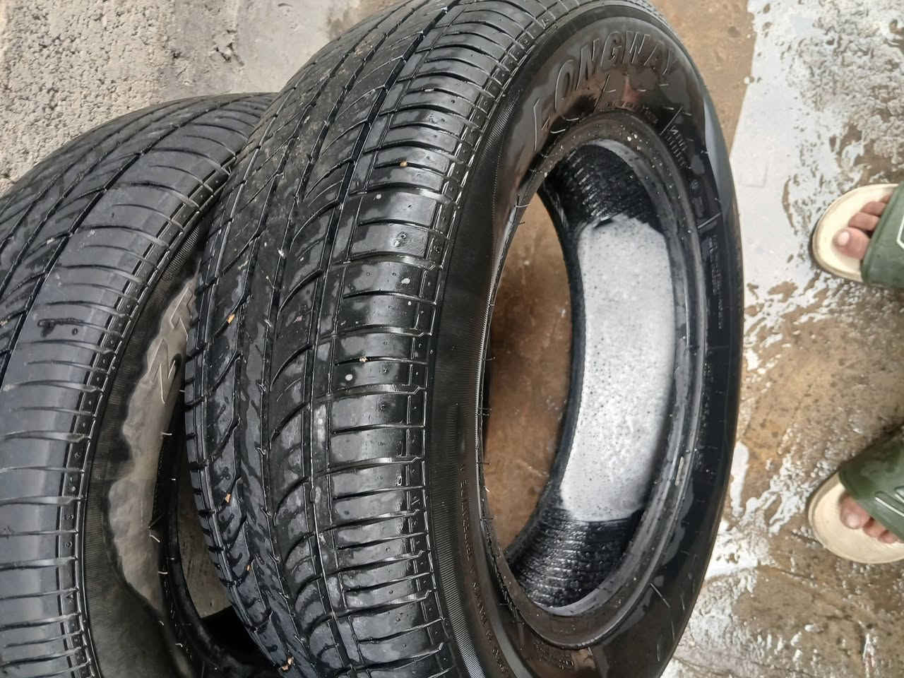 السلام عليكم لبيع تخم تايرات مال النترا حجم 15 شرط نظيف سعر 80 وبيه مجال


**إذا كنت صاحب هذا الإعلان وتريد حذفه لأي سبب، رجاءا أرسل رسالة إلى الدعم الفني**