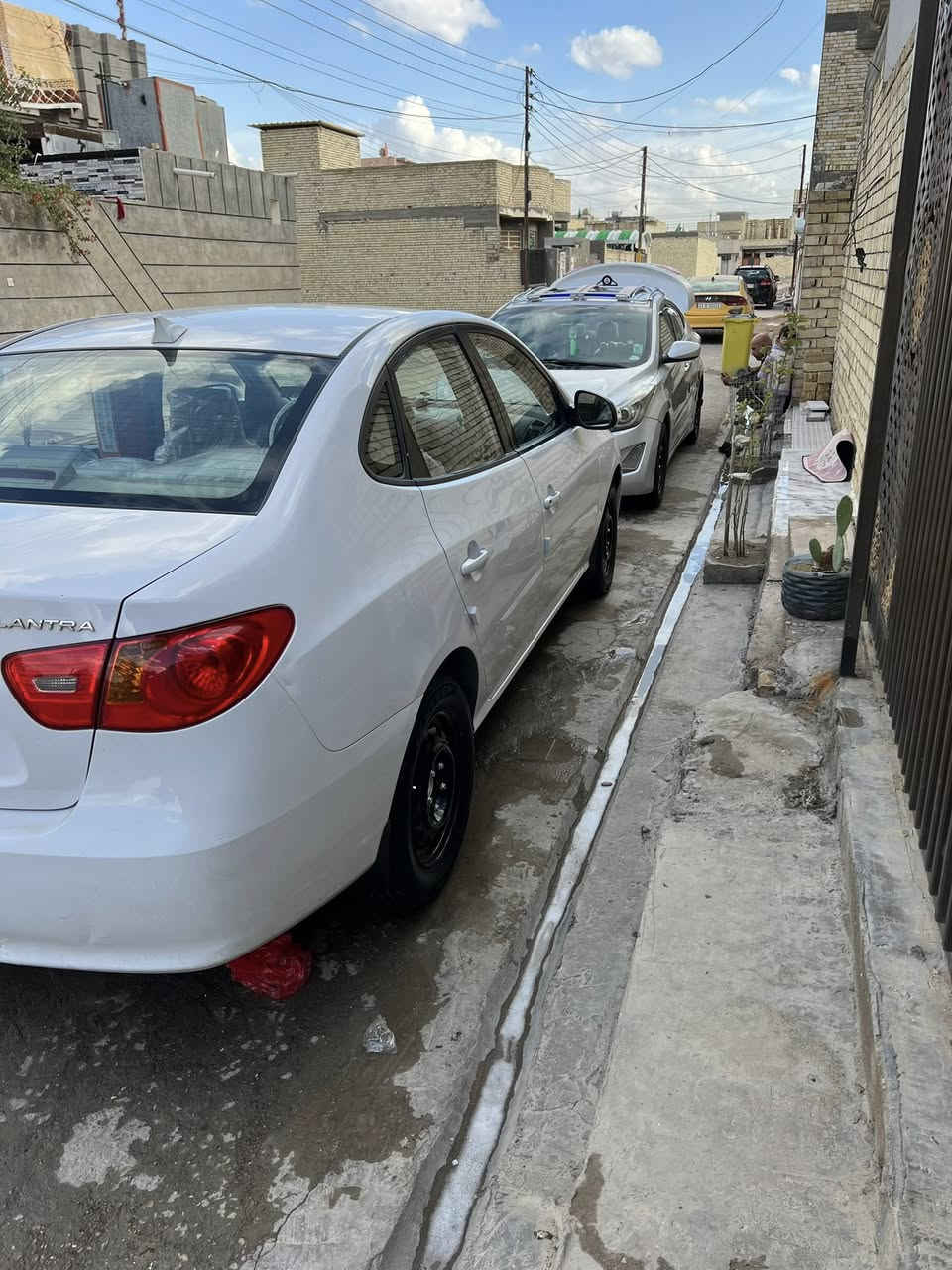 سلام عليكم البيع نتره مقدس موديل 11مكينه 200 بيهه بنيد وخشم جاملغ سياره حلوه حيل حلا من الصوره سعر 115 مكاني بغداد حي النصر ***********
