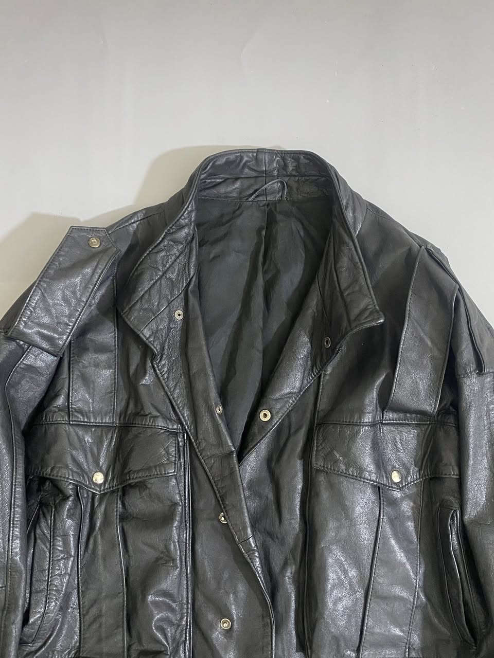 جلد طبيعي تلبس وزن 80_90 وزن ثقيل 30الف يوجد توصيل


**إذا كنت صاحب هذا الإعلان وتريد حذفه لأي سبب، رجاءا أرسل رسالة إلى الدعم الفني**