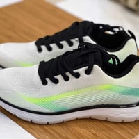 يا الله حذاء خفيف ومرتب👟 قياسات من 40 الى 45✔ الواحد ب7 الف✔ يوجد توصي...