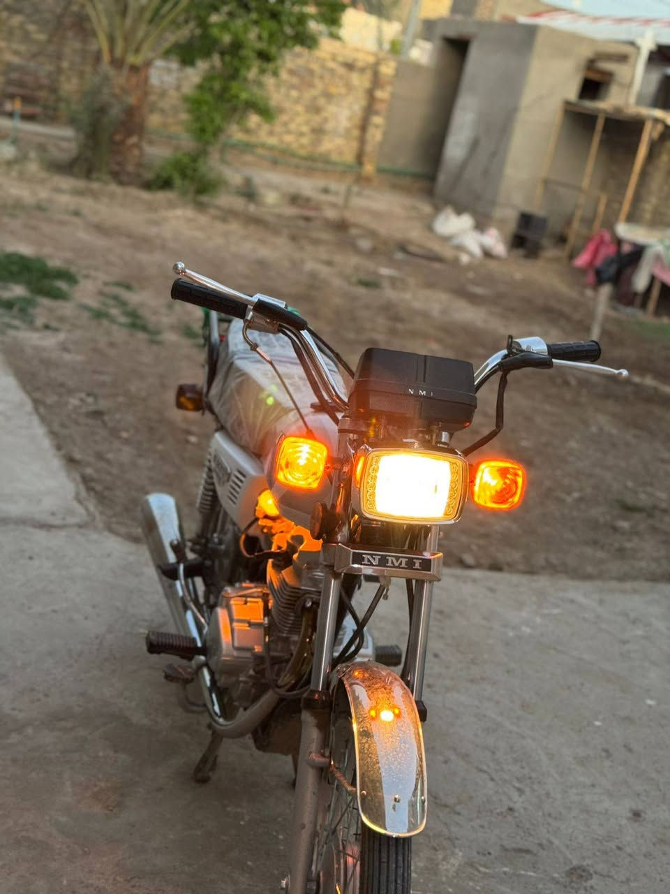 إعادة نشر بسبب لوعود الكاذبه
يله عمي وينه الي يدور نضيف خلي يتقدم  شرط كله نضافه فول � لبيع نامه شلامجه أصلي مديل 2023دوانيه جلبيه خاص متواجد...  رجاا ما يعرف سعره لا يراسل *********** مستعجل عليه
