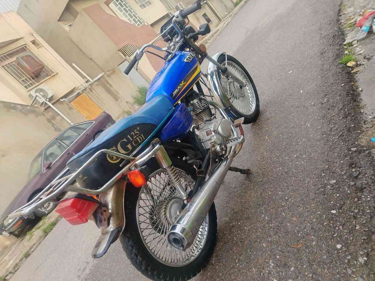 السلام عليكم ماطور تايكر 2020 محرك مفتوح مبدل ولفات جديد  كهربائيات شغاله تواير نضاف وياله نضاف
((السعر ٤٢٥ وبي مجال بسيط))
شراي تفضل خاص او انتصل ***********)) ***********
