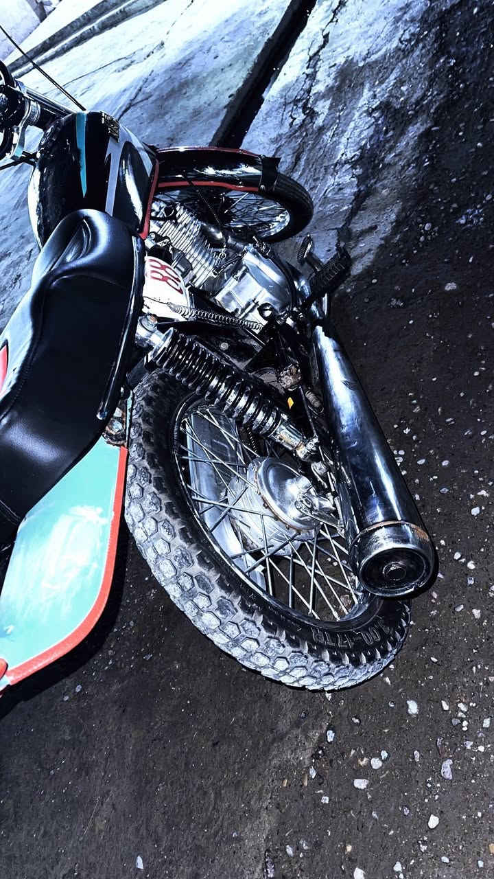 للبيع فقط
سلام عليكم اخوان دراجه للبيع تعمير 2025 مكينه رابيدو الاصلي ابو نقطتين دراجه مامفتوحه ( شاصي رفيع ) اي عيب مابي شرط دبلات جديد كشن جديد دراجه كل شي مايحتاجله شغل و اطلع سعر 625 بي مجال بسيط (دراجه كلك كلك)


**إذا كنت صاحب هذا الإعلان وتريد حذفه لأي سبب، رجاءا أرسل رسالة إلى الدعم الفني**