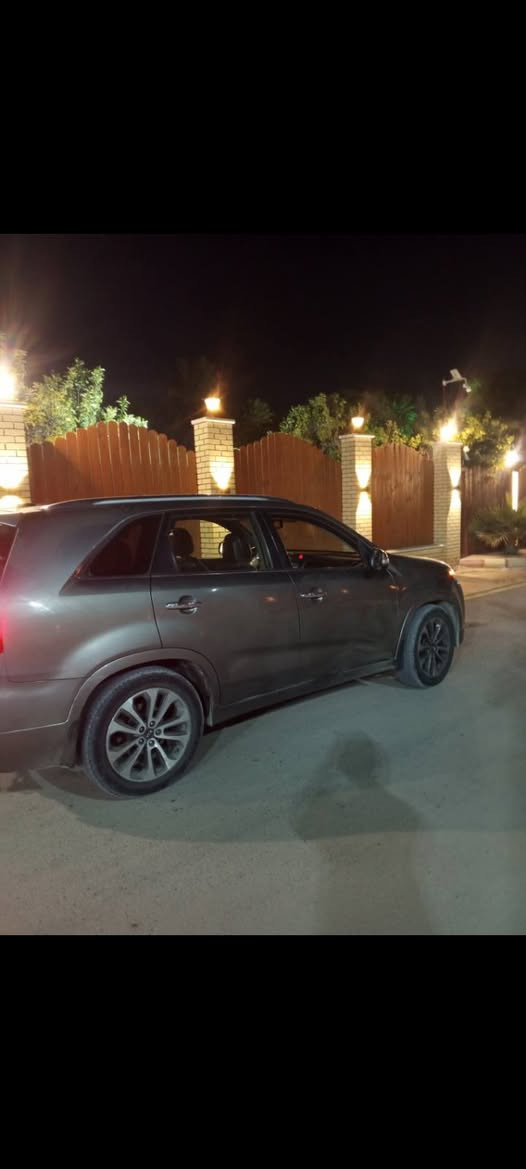 سلاام عليكم سورنتو للبيع او مراوس حسب التفاق شعدك نزل سيار مديل 14فول مواصفات محرك سته سلندر سبعه راكب كشنات جلد وتحكم كهرباء مري شفط صندوق كهرباء اشاير بل مري بصمه تشغيل وبصمه ابواب بنراما عله طول السياره رقم بغداد بسمي سعر 159وبيهه مجال حك الجيه وترهم مراوس مكاني بغداد المدائن الاتصال ‏‪***********‬‏
