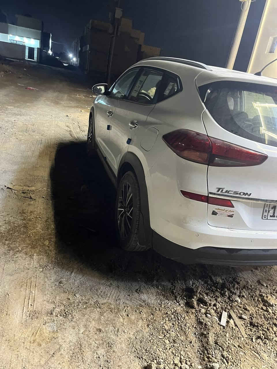 السلام عليكم توسان شركت ‏موديل 2020 الكاصد سياره خليجي بيه شبر صبغ بل جاملغ الخلفي فقط ولباقي كفاله عامه حجم المحرك ٢٠٠٠دوش فول مواصفات ما عده الفتح العنوان بغداد قرب مرور الحسينيه السعر ١٩٨ وبيه مجال بصيط الاستفسار تصل عله رقم الهاتف ***********
