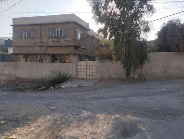 🏦 عروض مكتب بيت الأركان للعقار  🏦

دار للبيع في حي الرفاعي مساحة ٥٥٠ م ركن 
الواجهة ٢٨ م العمق ٢٠ م الاتجاه شروق شمال 

تفاصيل الدار البناء قديم البيع بحساب الأرض 
الموقع حي الرفاعي قرب مركز الشيخ فتحي 

🏦                                                  🏦
السعر على التليكرام https://t.me/alarkan_1
للاستفسار مراجعة مكتب بيت الأركان للعقار 

موقع موصل حي العربي قرب مطعم ماشاءالله 

*********** / *********** / *********** 🏦
