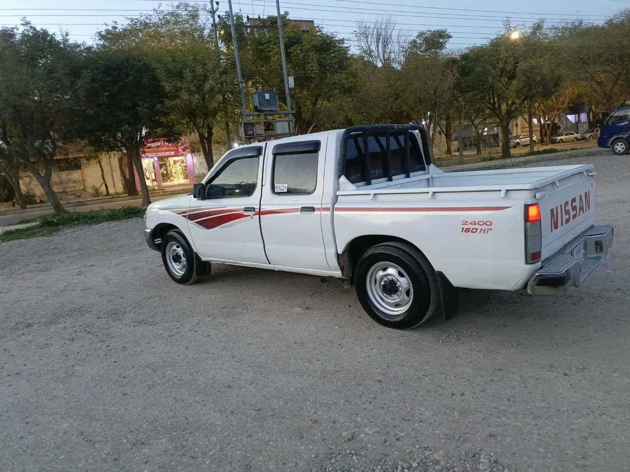 سڵاوی خوالەهەمو لایک بۆفرۆشتن نیسان 2003ناوبۆر ڀاوەر تەبریت گێڕو مهکینەو ئەکسلو شاسیو تەقەو ڕەقەو کارەبای گشت گیانی بەشەرد خایسی نیە شاس نەشکاوە بۆنوقسانی تیلمەکە مشتەریت تیلکە لەکەلارم 63گڵاو مەعملە*********** ئاسیا ***********کۆڕەک دڵی ئامین
