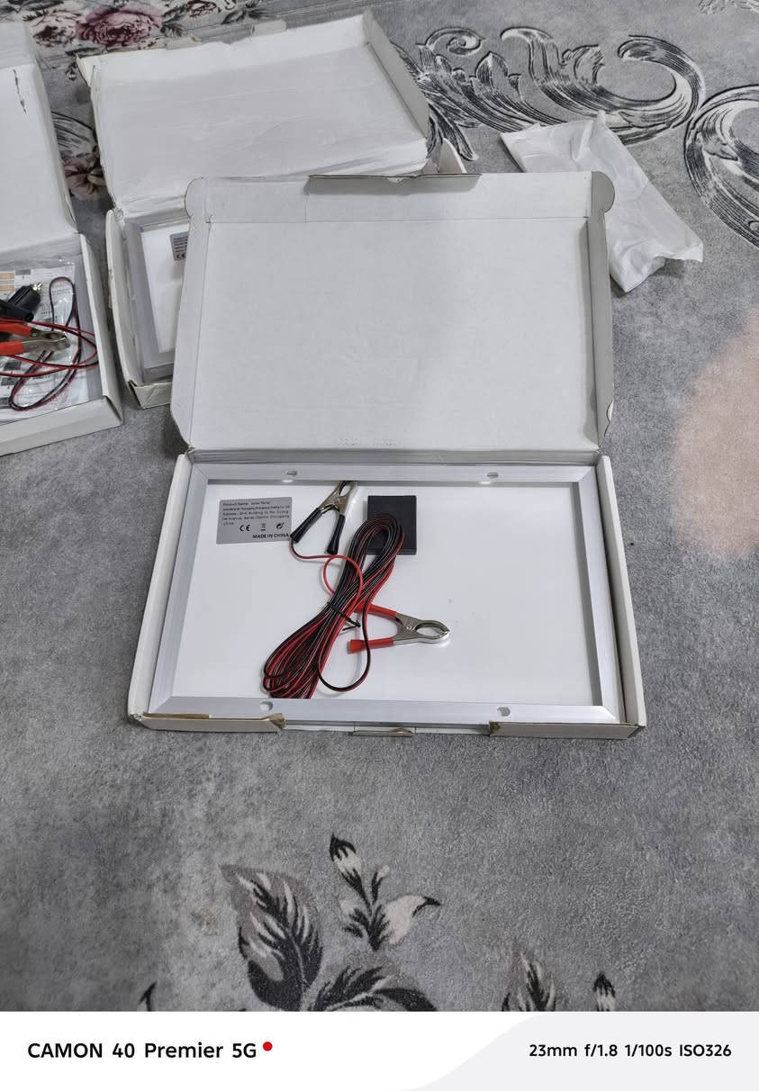 السلام عليكم
للبيع 

متعلقات طاقة شمسية 

اللواح طاقة شمسية 

ثلاث قطع حجم واحد مع كيبلاتهن وتوصالاتهن الواضحات بالصور  سعر القطعه منهم 15 الف 

قطعه ذات الكارتون الابيض اكبر بقليل سعره 20 الف 

انفريتر صغير ذو اللون البرتقال عدد واحد سعره 15 الف 

الاعاكسة خضراء اللون سعره 50 الف 

ملاحظة صغيرة / امور الواطية وشكد يشغل ثقوا ما اعرفه ولو اعرفه جان كتبته ابيع هل موجود ما اعرف بالتفاصيل نرجوا مراعاة ذالك وعدم الزعل 

اليخدمنه يتفضل ونكون بخدمتة ويدلل علينا مع جزيل الشكر


**إذا كنت صاحب هذا الإعلان وتريد حذفه لأي سبب، رجاءا أرسل رسالة إلى الدعم الفني**