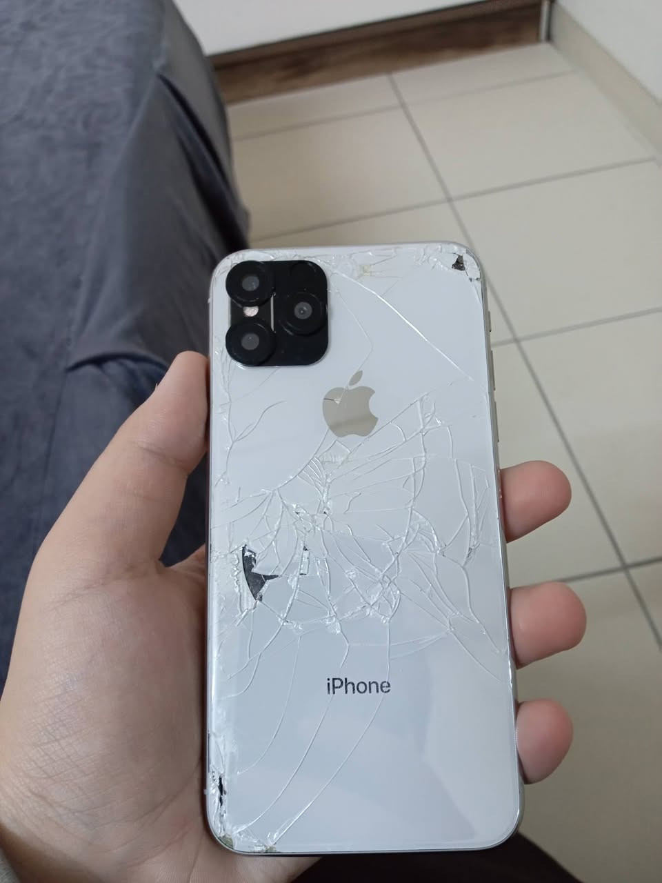 سلام عليكم ايفون اكس عادي مابي صوت وبي فطر بالشاشه الرئيسيه خفيف بس والضهر مكسور سعره ٣٥ وي التوصيل ٤٠


**إذا كنت صاحب هذا الإعلان وتريد حذفه لأي سبب، رجاءا أرسل رسالة إلى الدعم الفني**