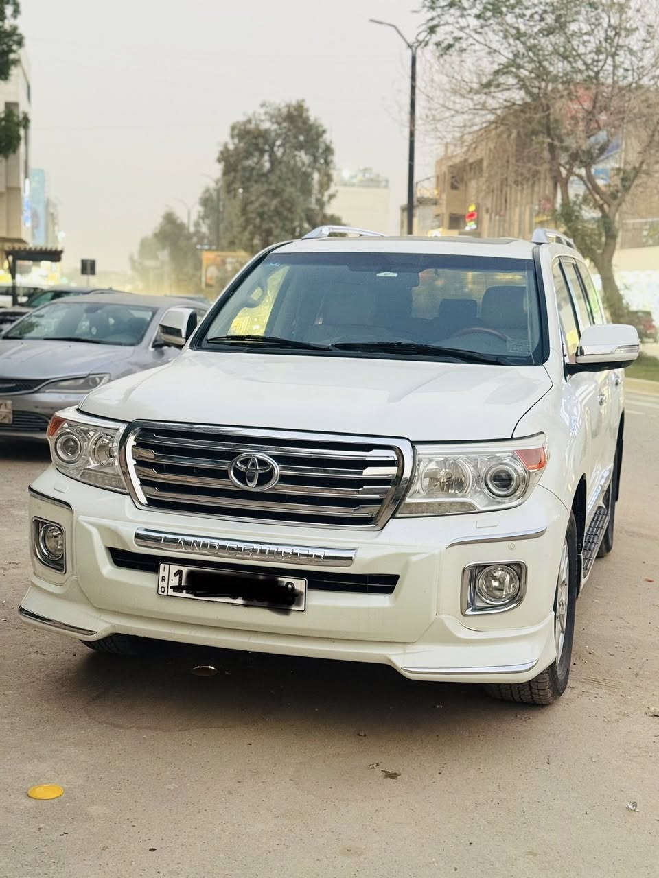 السلام عليكم لاندكروز 2015  رقم بغداد انكليزي بأسمي  مكفوله كفاله عامه  فول موصفات اربع كامرات مري قلابه كشنات كهرباء تشغيل عن بعد  حساس امامي خلفي مطفايه جلد ماشيه 125 
سعرها 405وبيها مجال 
***********
