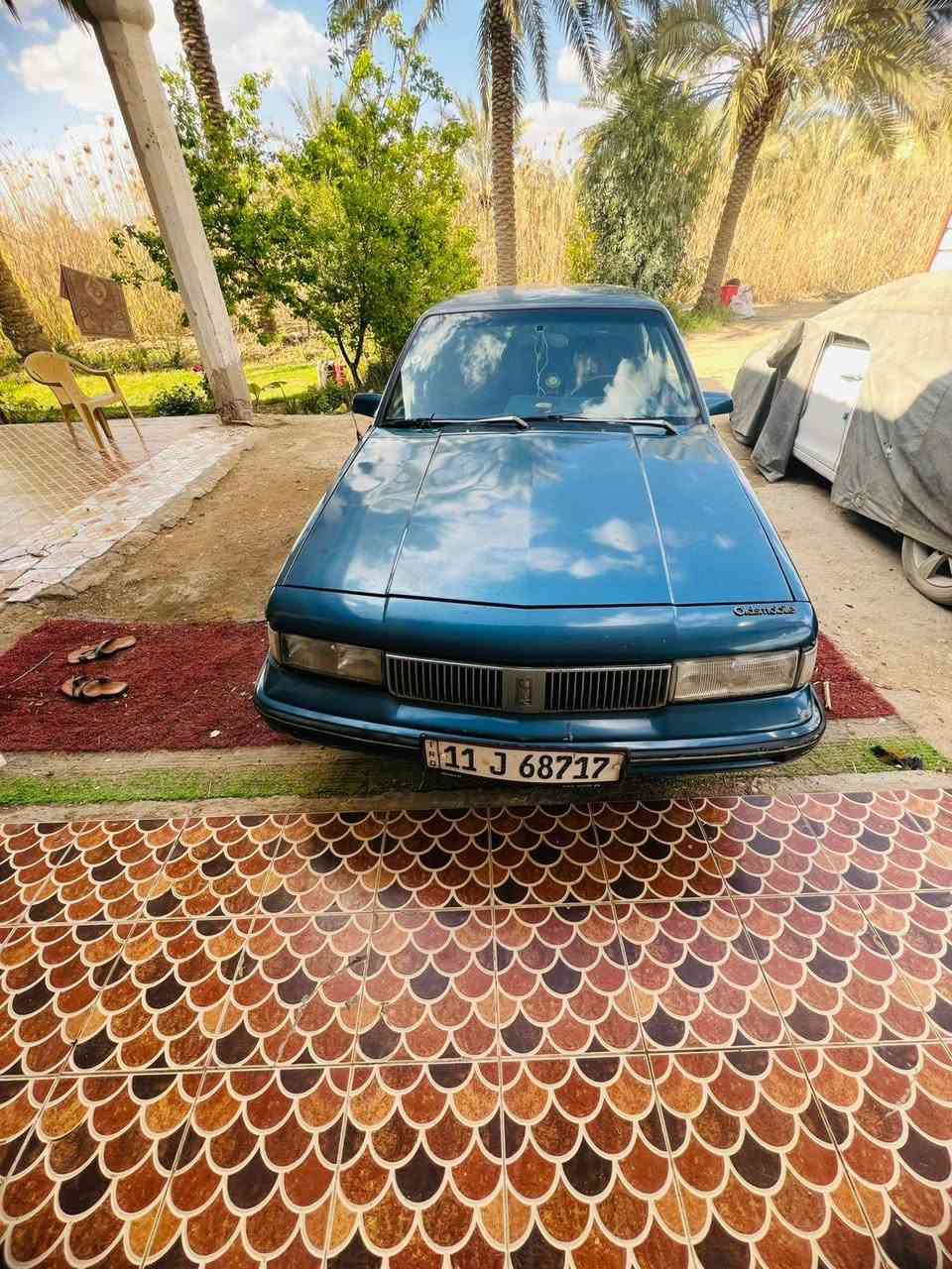 السلام عليكم اولدز موبيل 1990كير مكينه خير من الله
تبريد شغال
حداديه نضيفه 
مصبوغه حزام 
تخم تاير 
كهربائيات شغاله 
رقم الهاتف/***********
