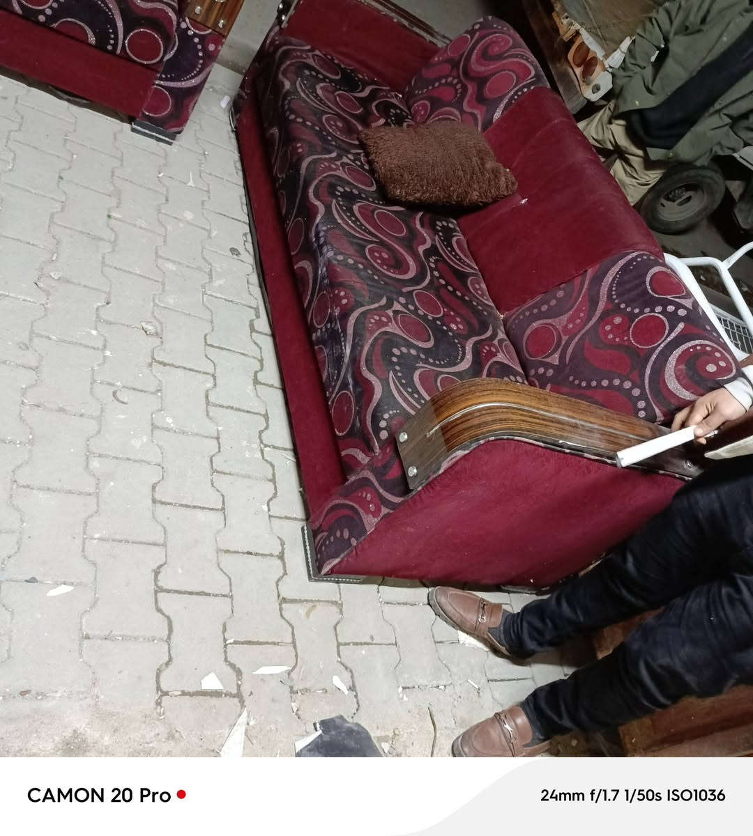 تخم قنفات تفصال درجه اولى ما بيهن اي عيب هذا الرقم الاستفسار وبي واتساب***********
