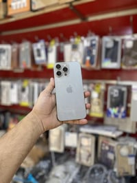 آيفون ١٥ برو ماكس • ٢٥٦ • ضهر مكسور