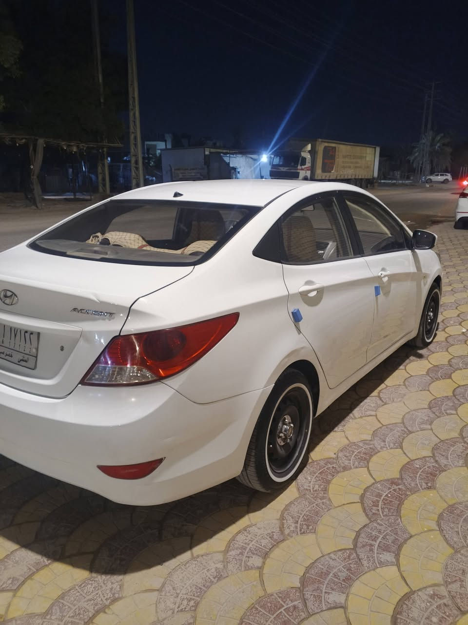 اكسنت ٢٠١٢ خليجي رقم مثنى مشروع وطني سنويه غير نافذه 
محرك ١٦٠٠ بيها رشات صبغ بدون ضربه قويه 
محرك وكير مكفولات حداديه جديده تخم تاير جديد تبريد ثلج السعر ٨٥$ مكانه كوفه ***********
