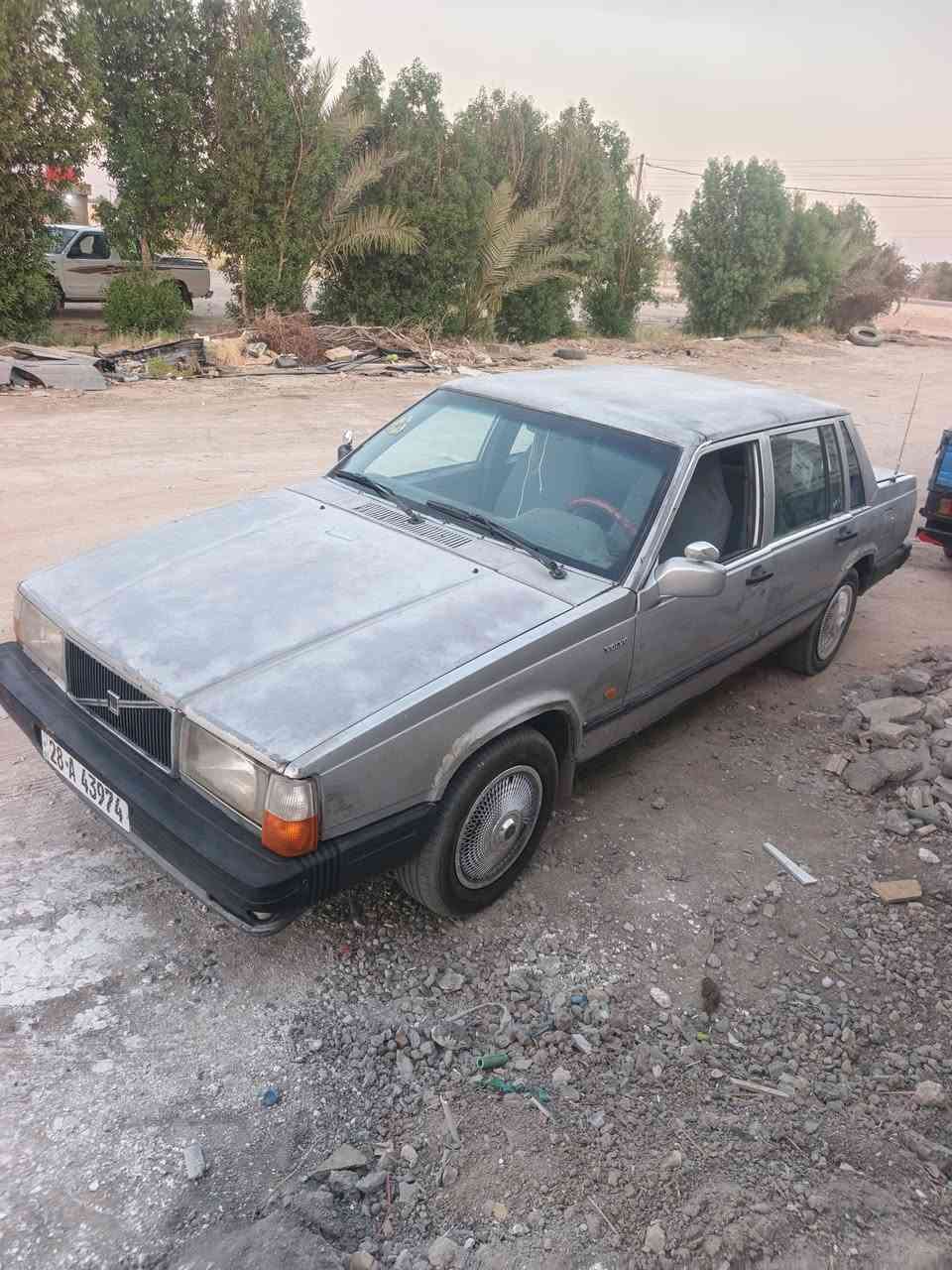 للبيع فولفو حجم 740 رقم نجف انجليزي باسمي هزه جديده ثانويه جديده محرك وكير بلاديات جدد بخاخ اوتوماتيك حداديه جديده تخم تاير جديد كهربائيات كلها شغاله دواخل جديده بدون ضربه بدون صبغ بدون تبديل سياره كلش حلوه       السعر 34 وبيها مجال قليل ***********
