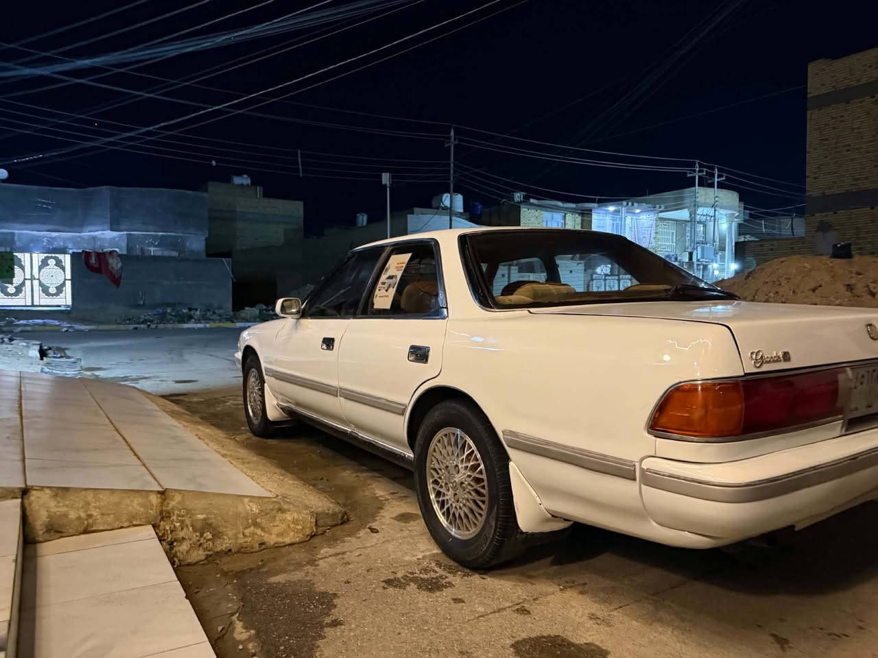 مارك موديل 1991 
مكفوله من الكص والعيب الشرعي 
سياره جاهزه من الطول ل طول 
مكنيه وكير كفاله 
تبريد جديد منظومه كامله  صاله اقل شهر 
السعر خاص 
***********
