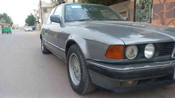 سلام عليكم بي ام حجم 730 مكينه 35 سياره جديده معنى الكلمه نظيفه حيل بيها قطع صبغ فول مواصفات اعلى فئه بردات خلفيه بلبيبان وبرده كهرباء بالجامه الخلفيه كشنات كهرباء دبل ايرباك دبل جكمجه دبل جام تبريد ثلج مكينه وكير جدد كشنات نظيفه كهربائيات بلاد مملعوب بيهن سلايت ويل خليه تخم تاير جديد طكتين السعر 90 بيها مجال للطيبين عنوان بغداد الري وره البياع ***********
