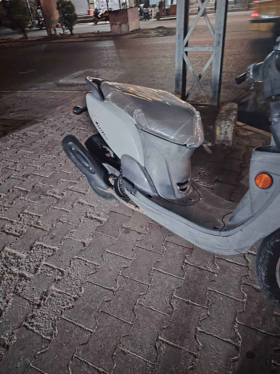 فله البيع مكينه مكفواله ما مفتوحه ابد كهربيات كلهة شغاله سلف بس يردالهة ترتيب شويه 700بيهة مجال شراي يرسل ما يعجبه سعر يعبرالمنشور رقمي بي بس وتساب  ***********
