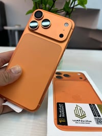 ايفون 17 برو ماكس هارد 256 سيم كارت عربي شرق اوسط  صحه البطاريه 100 عد...