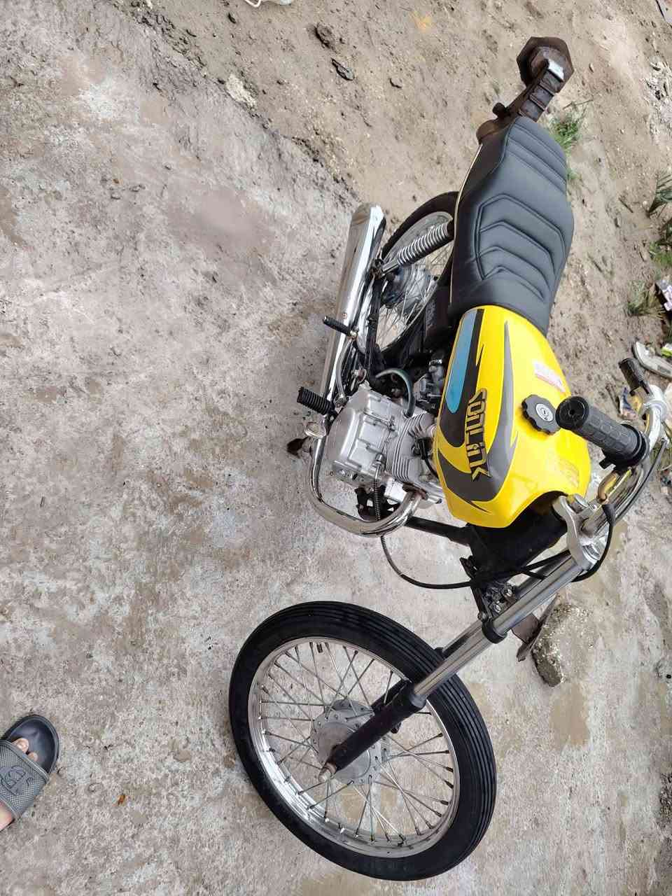 سلام عليكم دراجه نامه شلامجه تعمير 24 ما مفتوحه شرط الشلعه والمعدل والفصله النضافه كدام عينك شاصيه نامه شلامجه موديل 19 كلك مكفوله من السرقه السعر500 وبيه مجال***********
