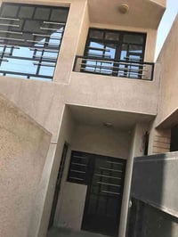 شقة ارضي • ١٣٠م • الغزاليه شارع مدير الامن