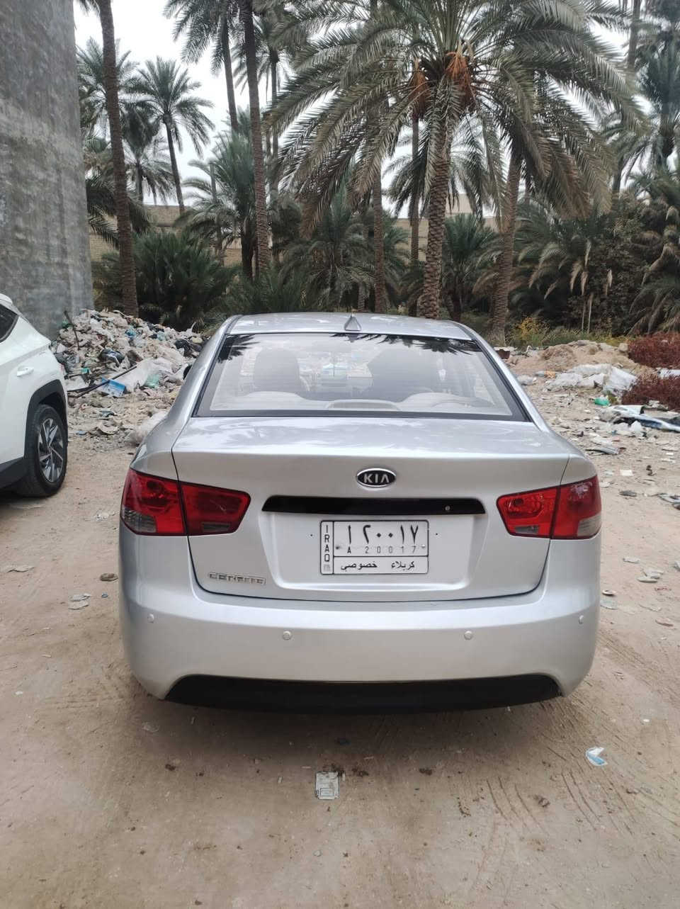 سيراتو موديل 2012 ماشيه 130 حقيقي 
خليجي مكينه 1600
كير مكينه تبريد كفاله 
سياره بيهة قطعتين صبغ جنطه وصبخ جاملغ خلفي صوب سايق
مكانه كربلاء 
السعر 96وبيها مجال  
مكلف بل النشر التواصل ***********
