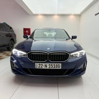 للبيع  بي ام 330i اكس درايف  2023 فوول للاخير مفووله مواصفات   العنوان...