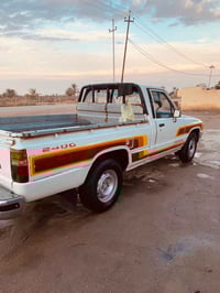 بيكم للبيع موديل 90 السعر 50 وبي مجال  الاتصال/07868782650