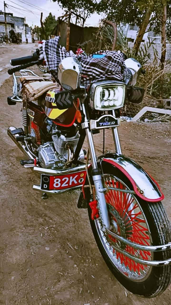 يا الله السلام عليكم دراجة تايكر للبيع كفالة عامة ماناقصهة بس مجامع شباب السعر 550 وبيهة مجال
مكاني ديالئ بعقوبة
الدراجة نضيفة شوفت عينك

موديل 2024
للستفسار هذا رقمي ***********
